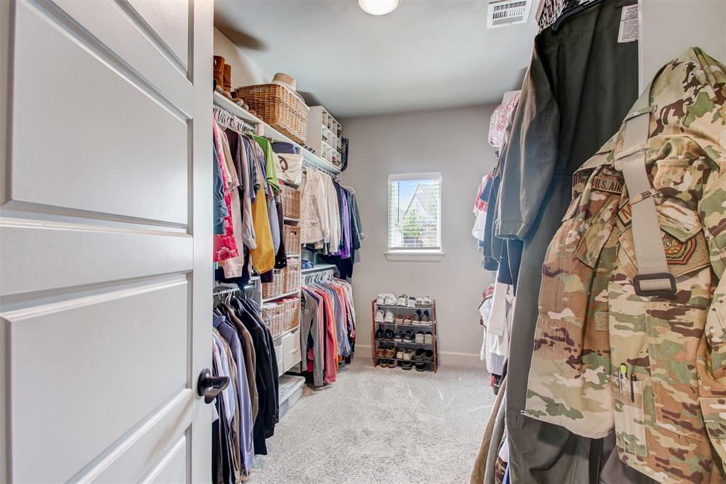 3025 Birchwood Circle