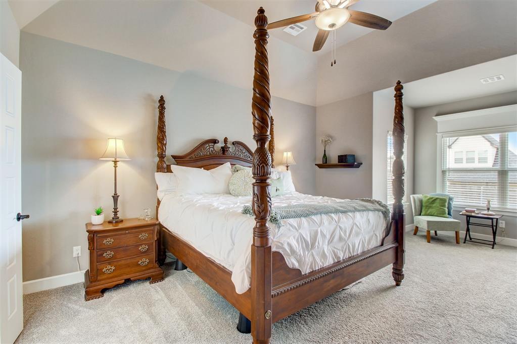 3025 Birchwood Circle