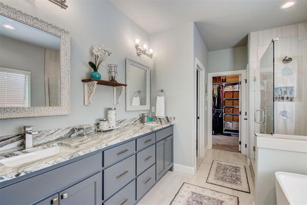 3025 Birchwood Circle