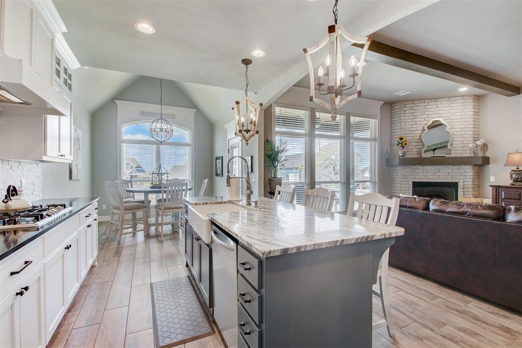 3025 Birchwood Circle