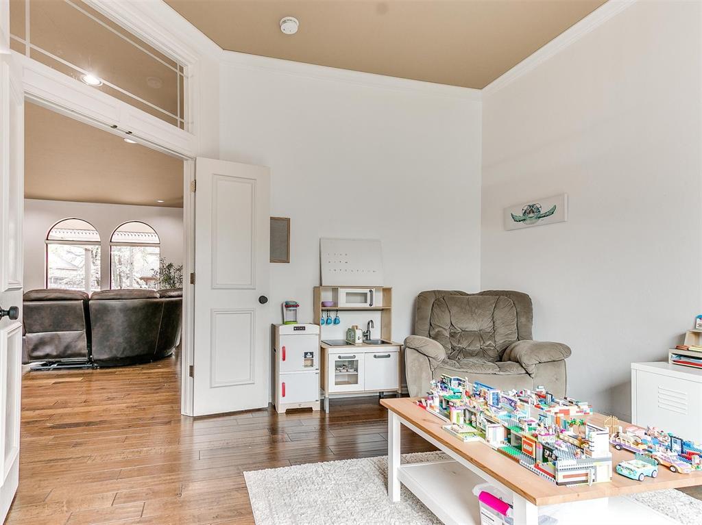 2317 Saint Annes Drive