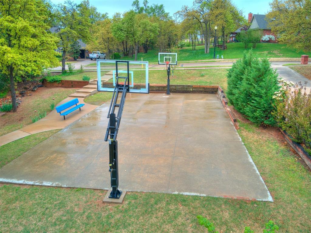 2317 Saint Annes Drive