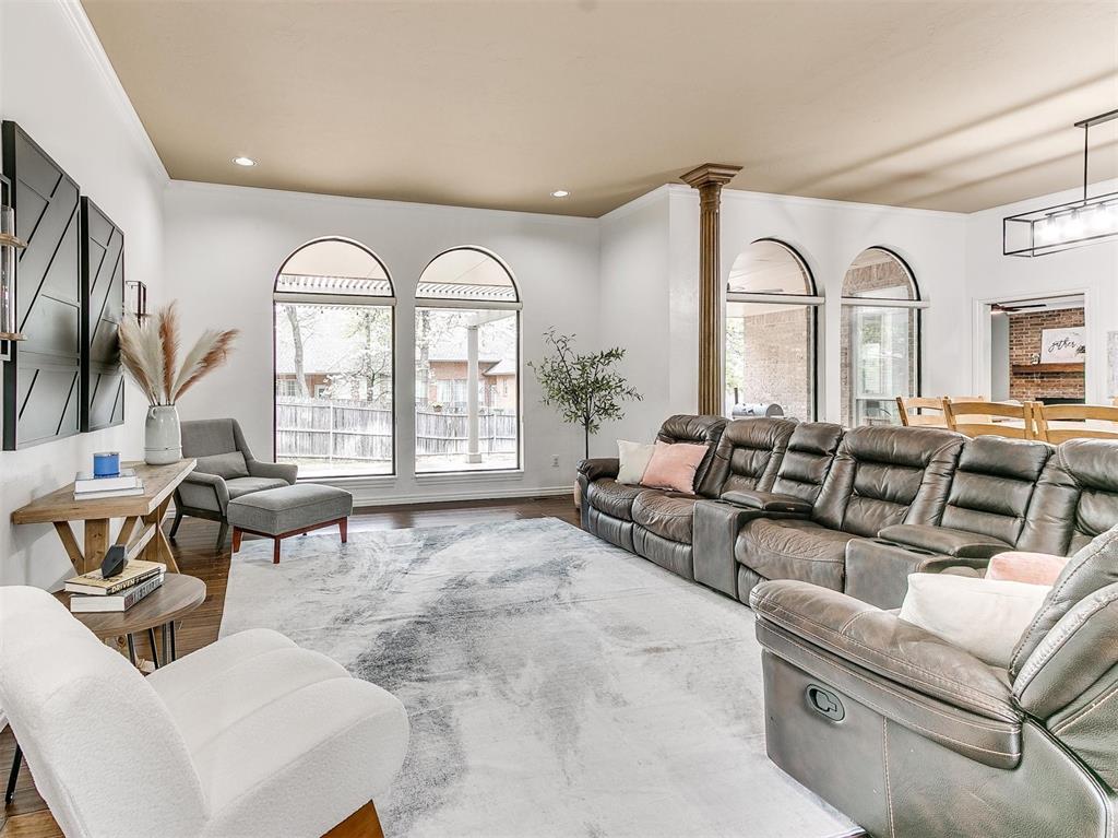 2317 Saint Annes Drive