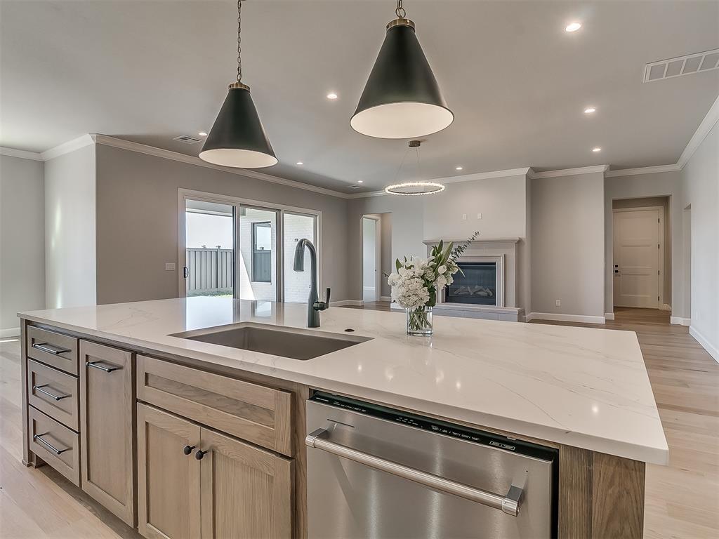 2201 Pallante Street