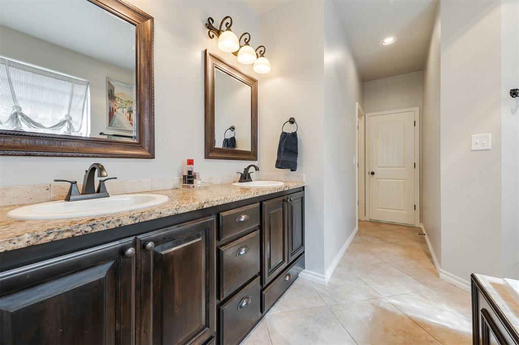 1408 Glenmere Court