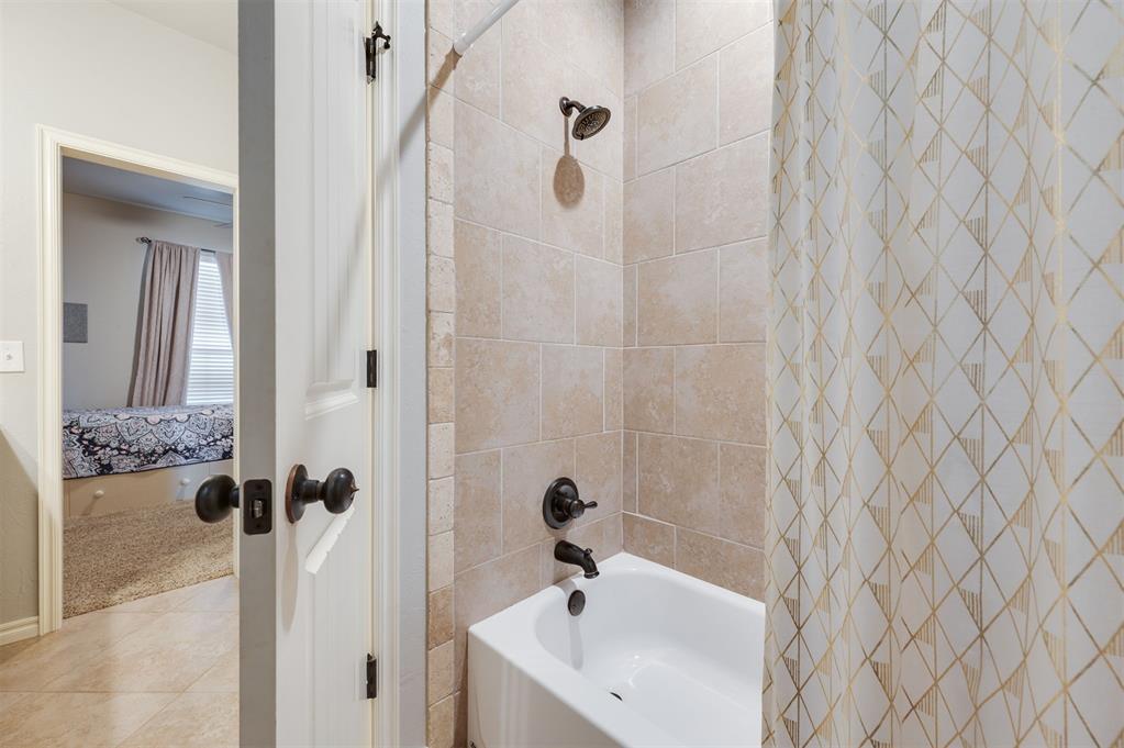 1408 Glenmere Court
