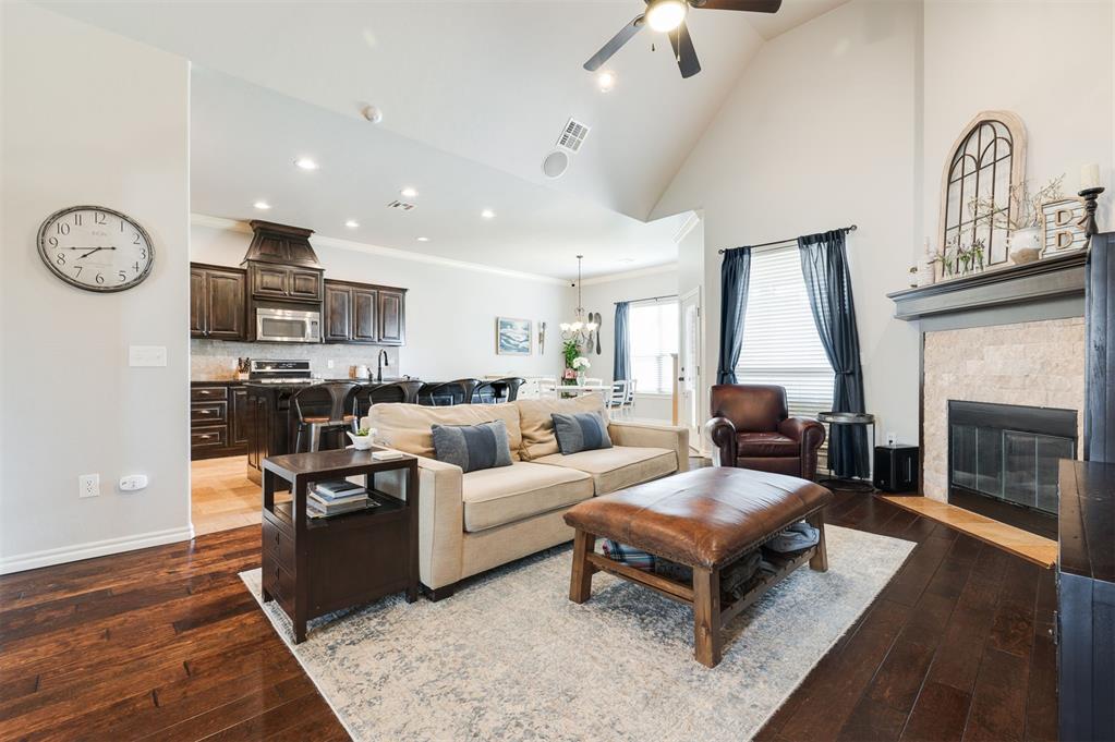 1408 Glenmere Court