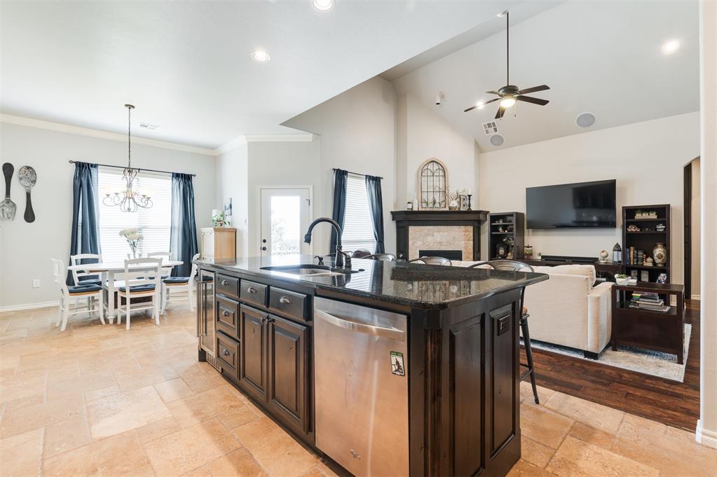 1408 Glenmere Court