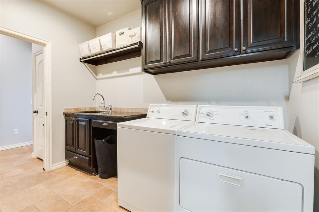 1408 Glenmere Court