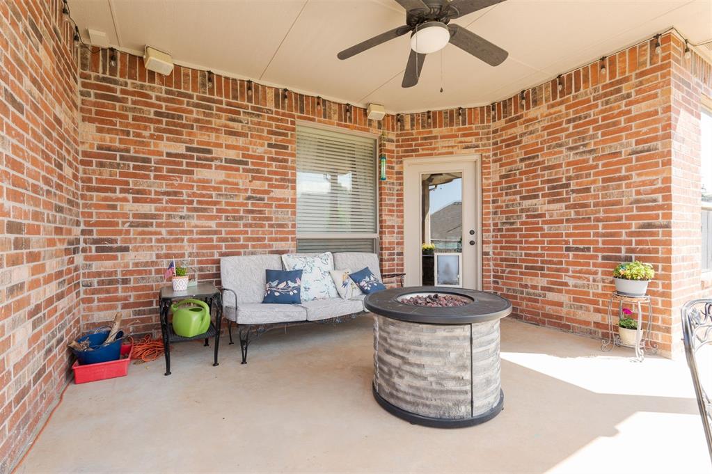 1408 Glenmere Court