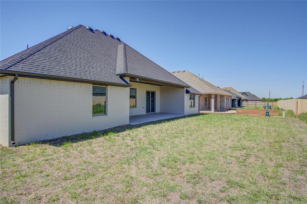 9309 NW 84th Street