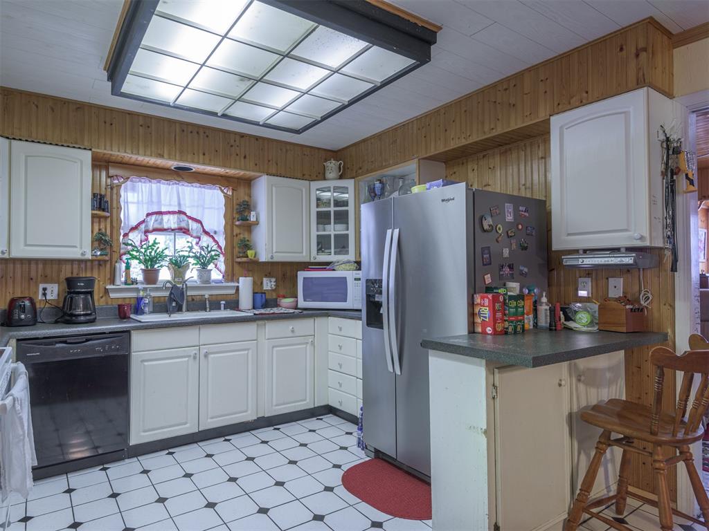 928 Westchester Drive