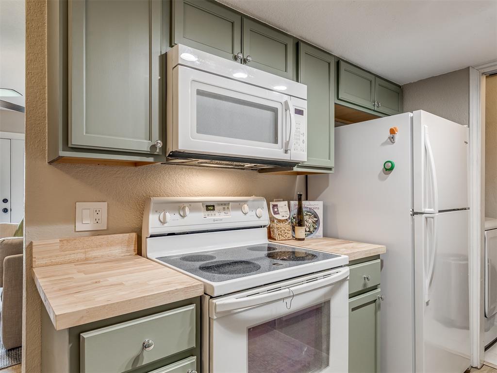 3003 River Oaks Drive Unit: 252
