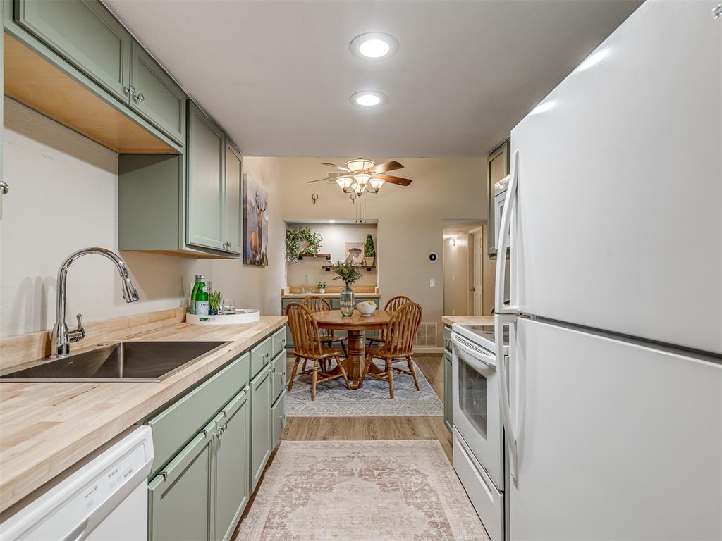 3003 River Oaks Drive Unit: 252