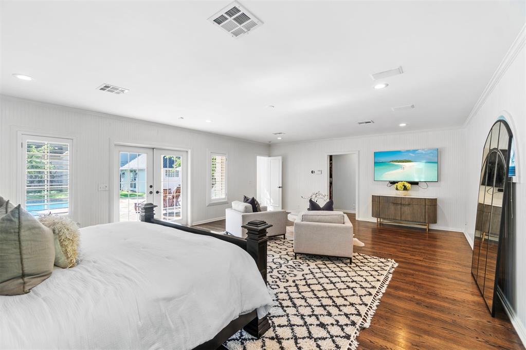 2520 W Wilshire Boulevard