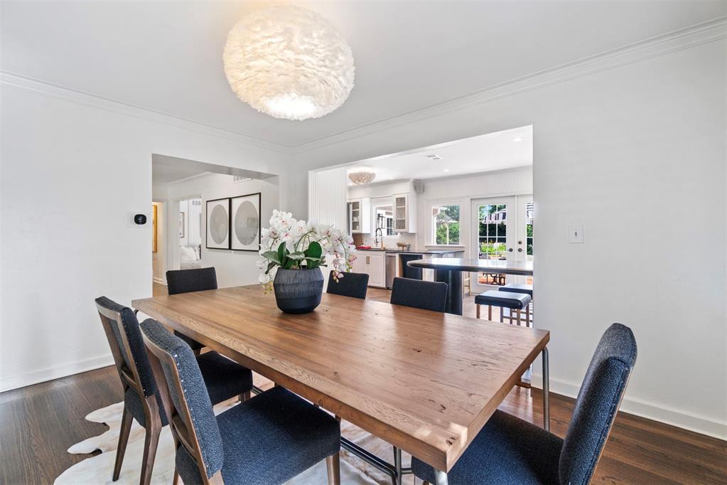 2520 W Wilshire Boulevard