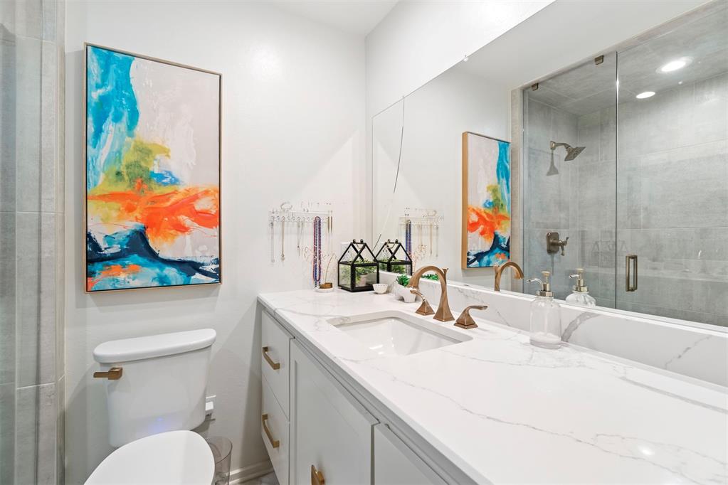 2520 W Wilshire Boulevard