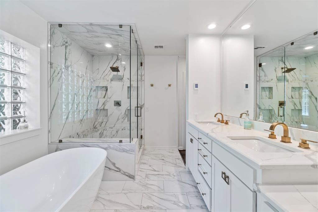 2520 W Wilshire Boulevard