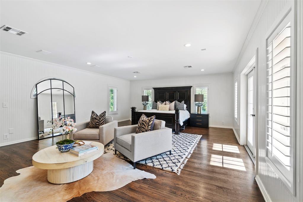 2520 W Wilshire Boulevard