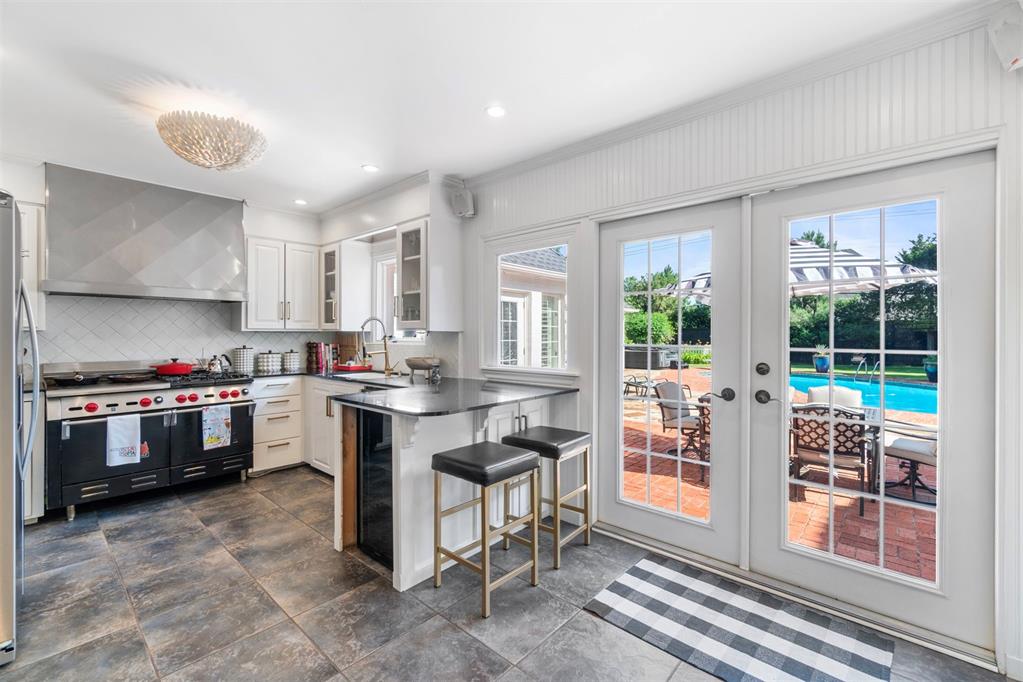 2520 W Wilshire Boulevard