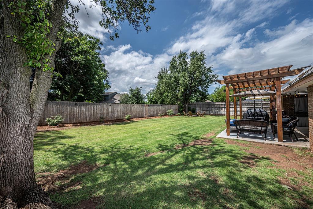 2604 Ricks Trail