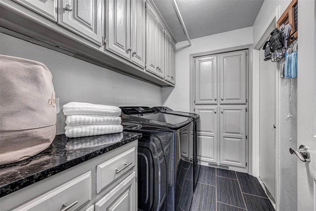 2604 Ricks Trail