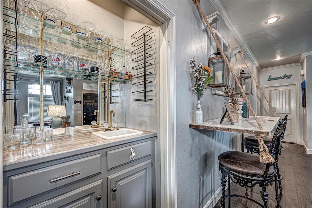 2604 Ricks Trail