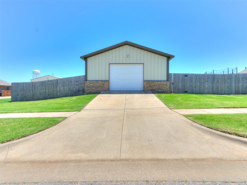 10028 Velletri Avenue