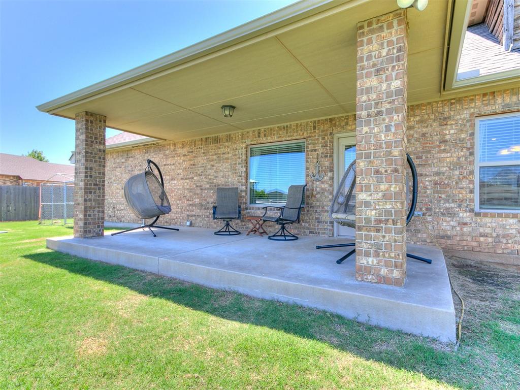 10028 Velletri Avenue