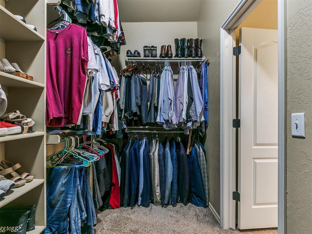 10028 Velletri Avenue