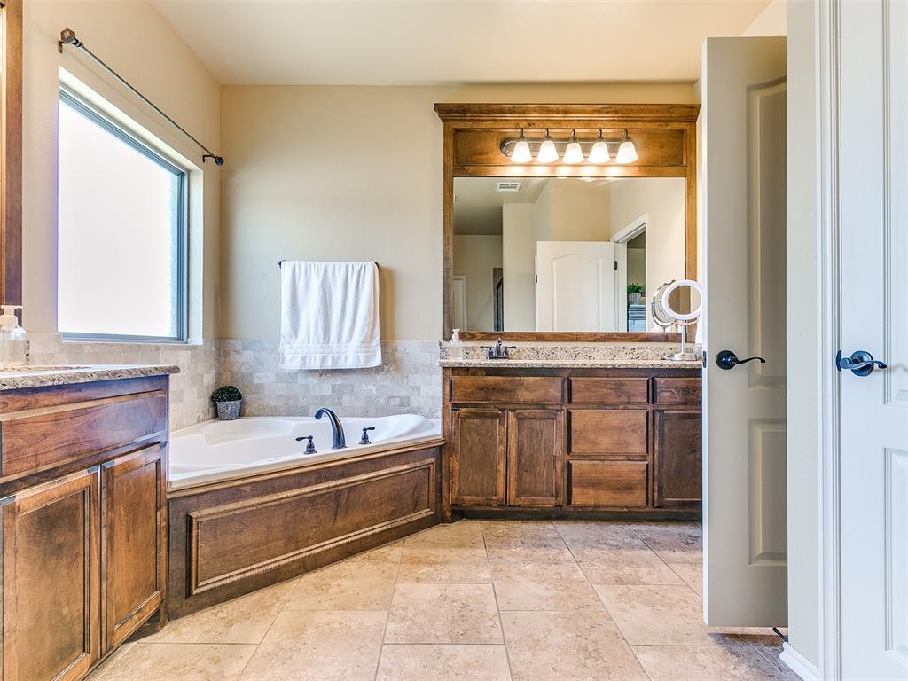 10028 Velletri Avenue