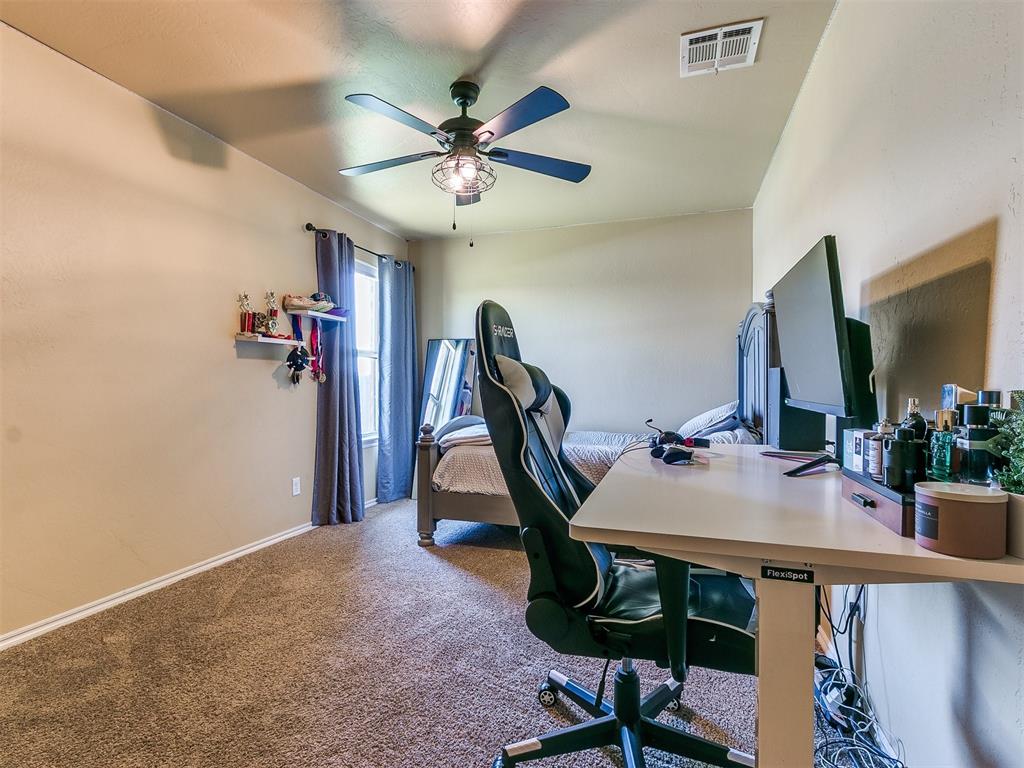 10028 Velletri Avenue