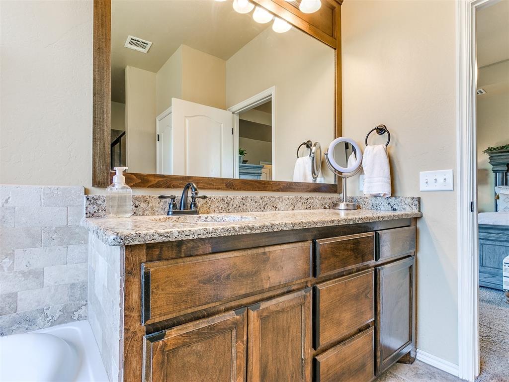 10028 Velletri Avenue