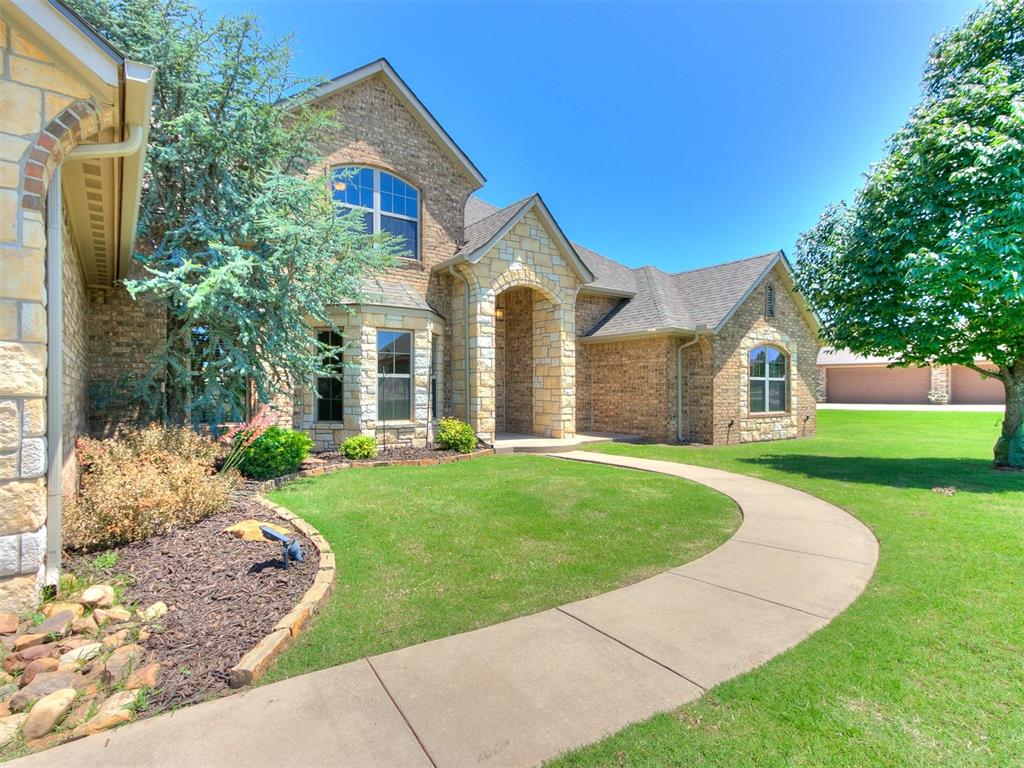 10028 Velletri Avenue