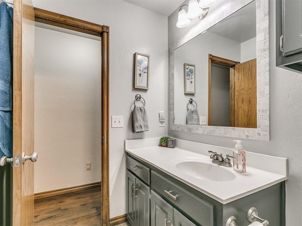 918 County Street 2932