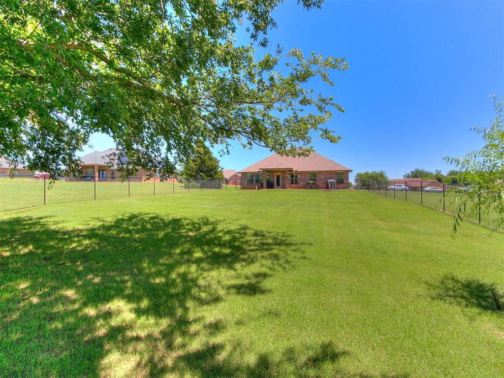 918 County Street 2932