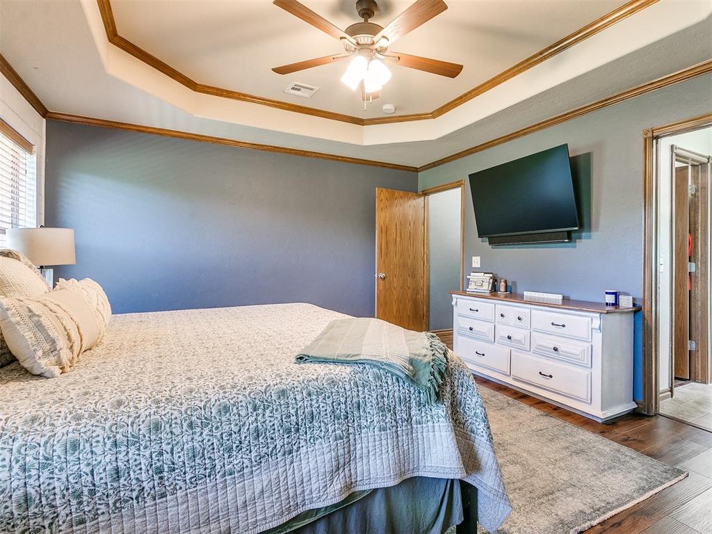 918 County Street 2932