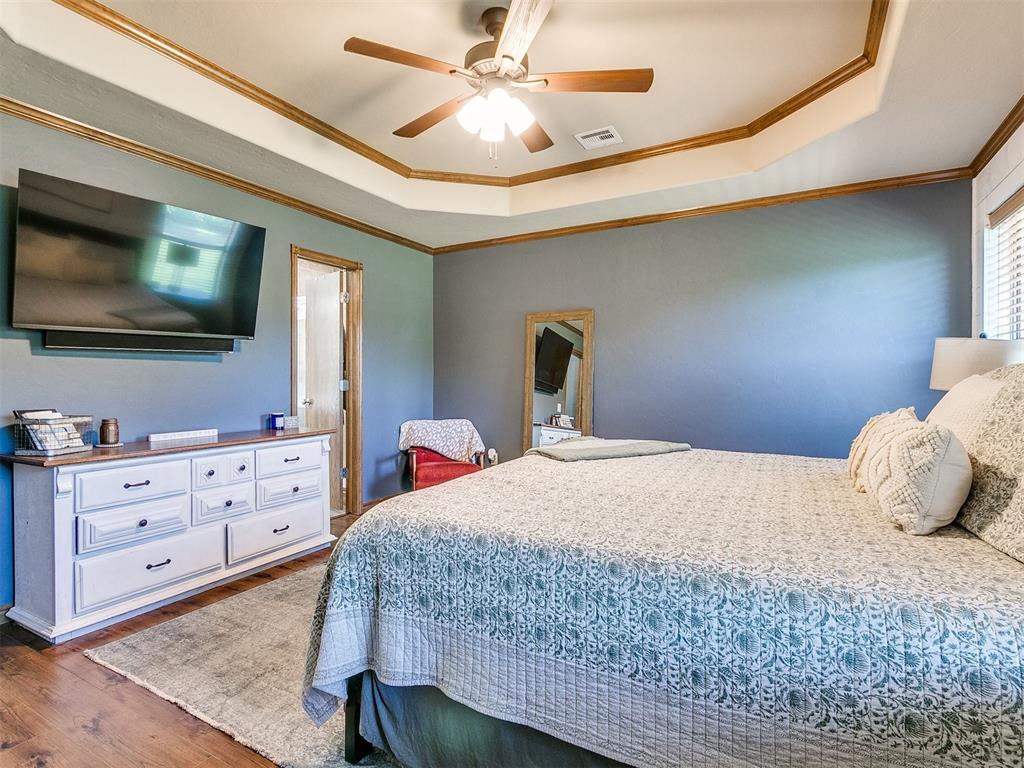 918 County Street 2932