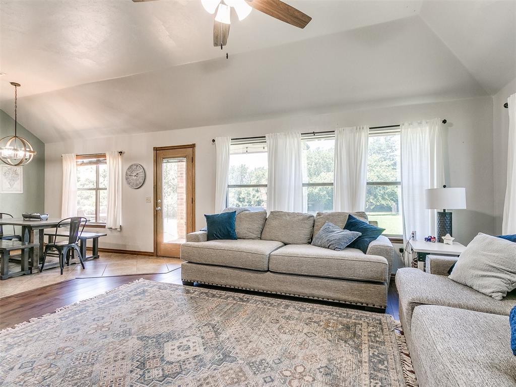 918 County Street 2932