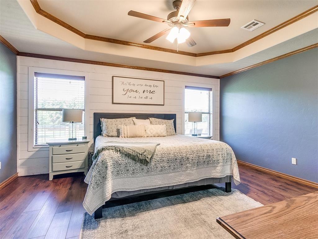 918 County Street 2932