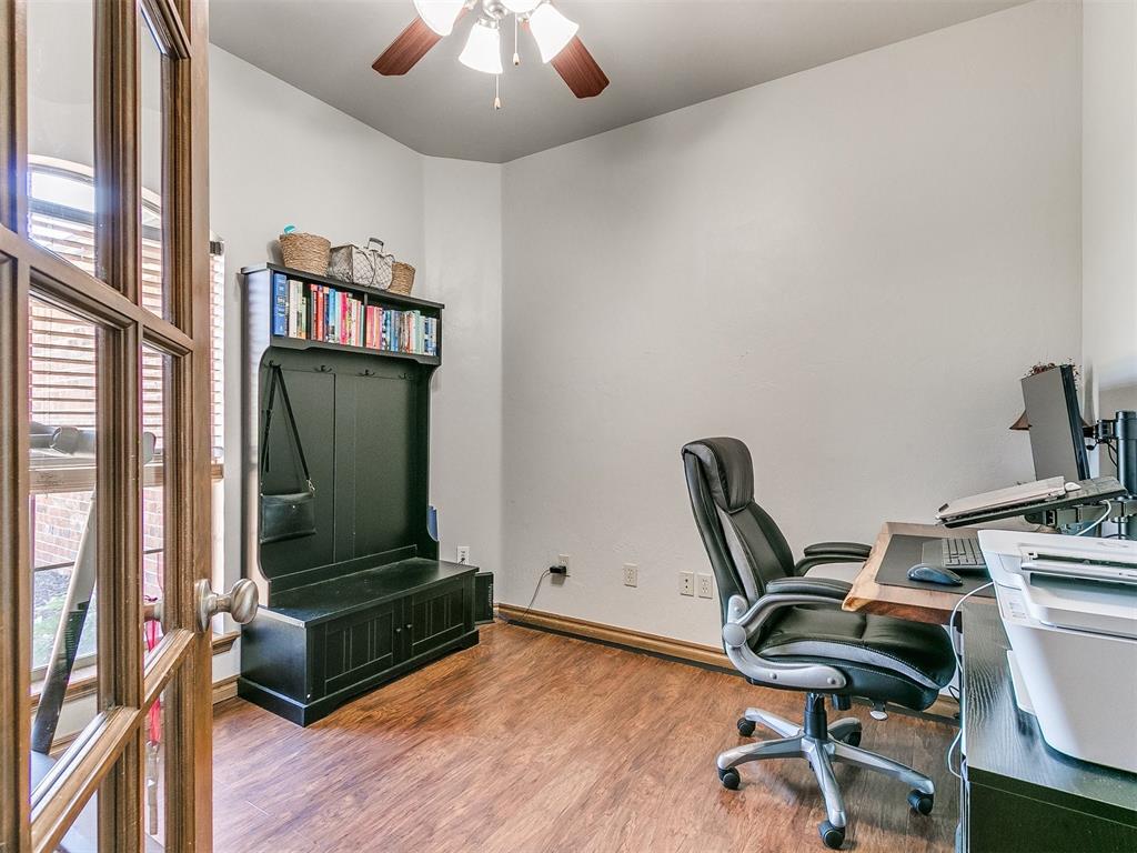 918 County Street 2932