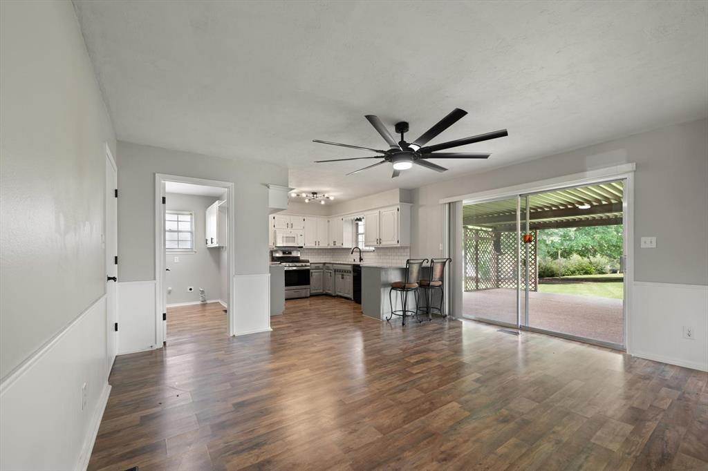 1109 N Rosebrier Drive