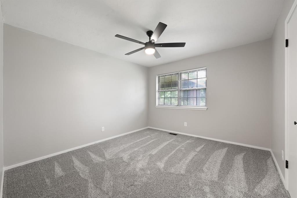 1109 N Rosebrier Drive