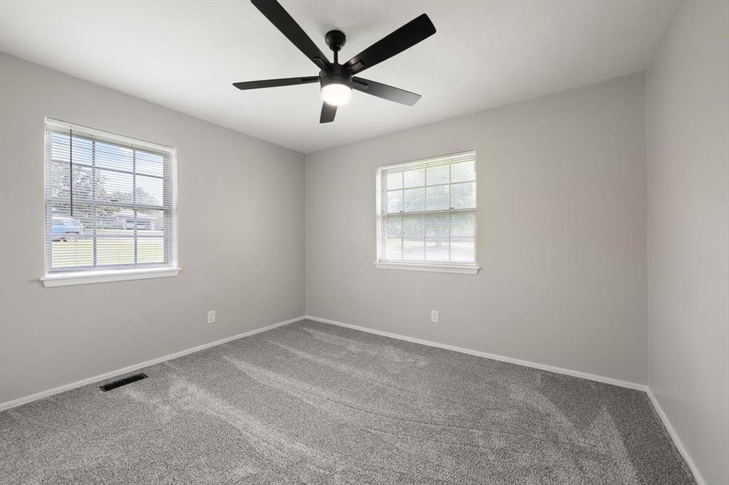 1109 N Rosebrier Drive