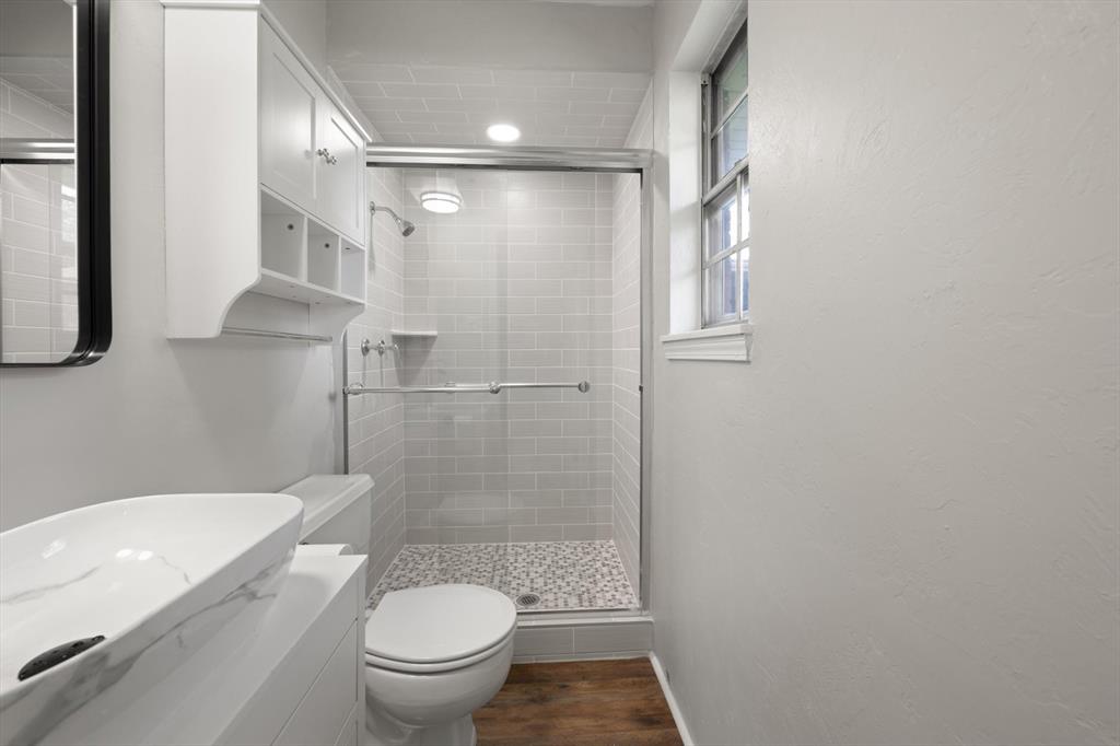 1109 N Rosebrier Drive