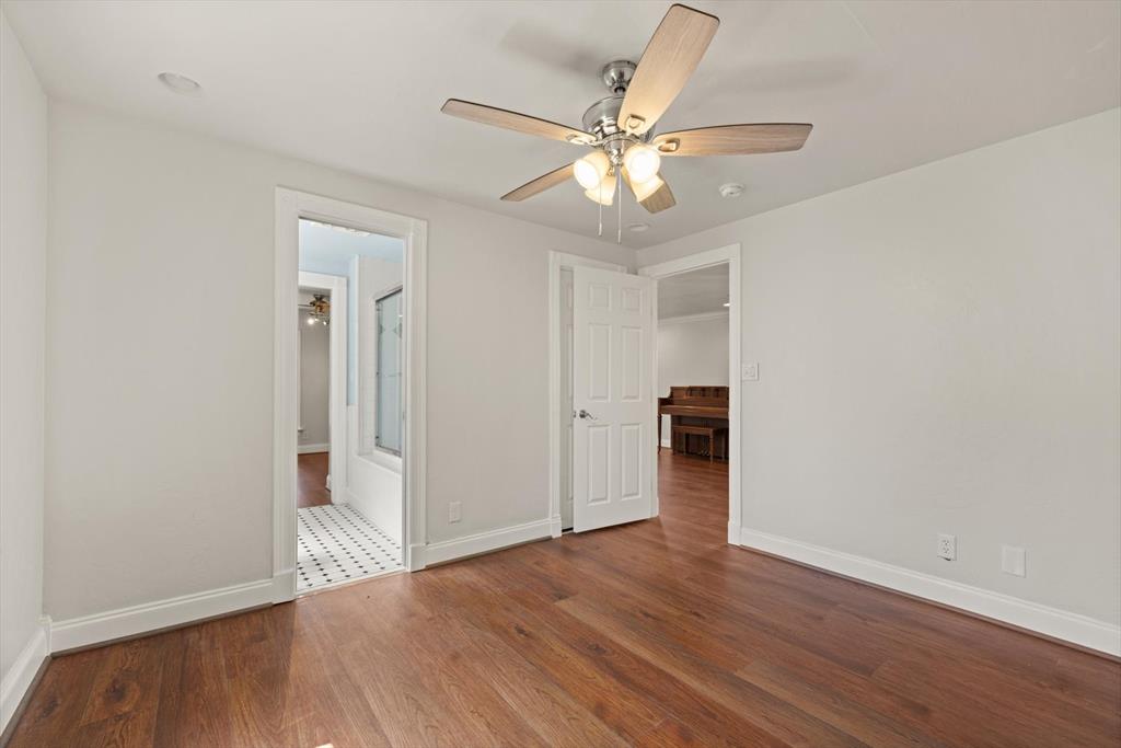 1712 W Mansur Avenue