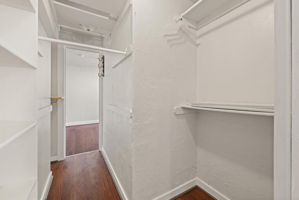 1712 W Mansur Avenue