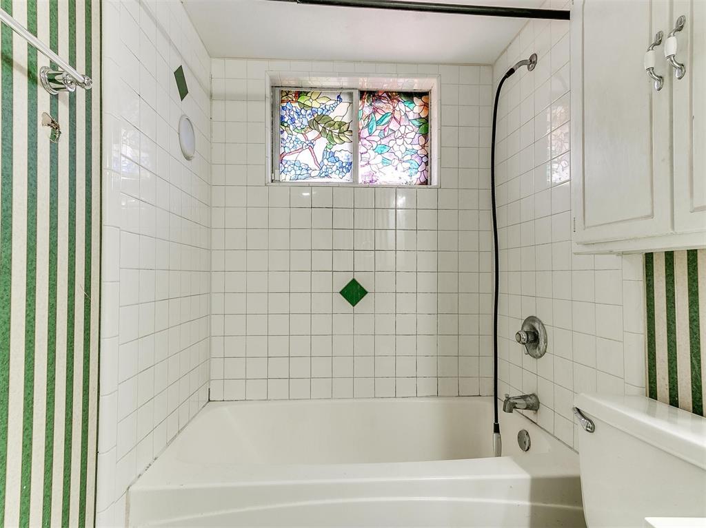 3221 Dentwood Terrace