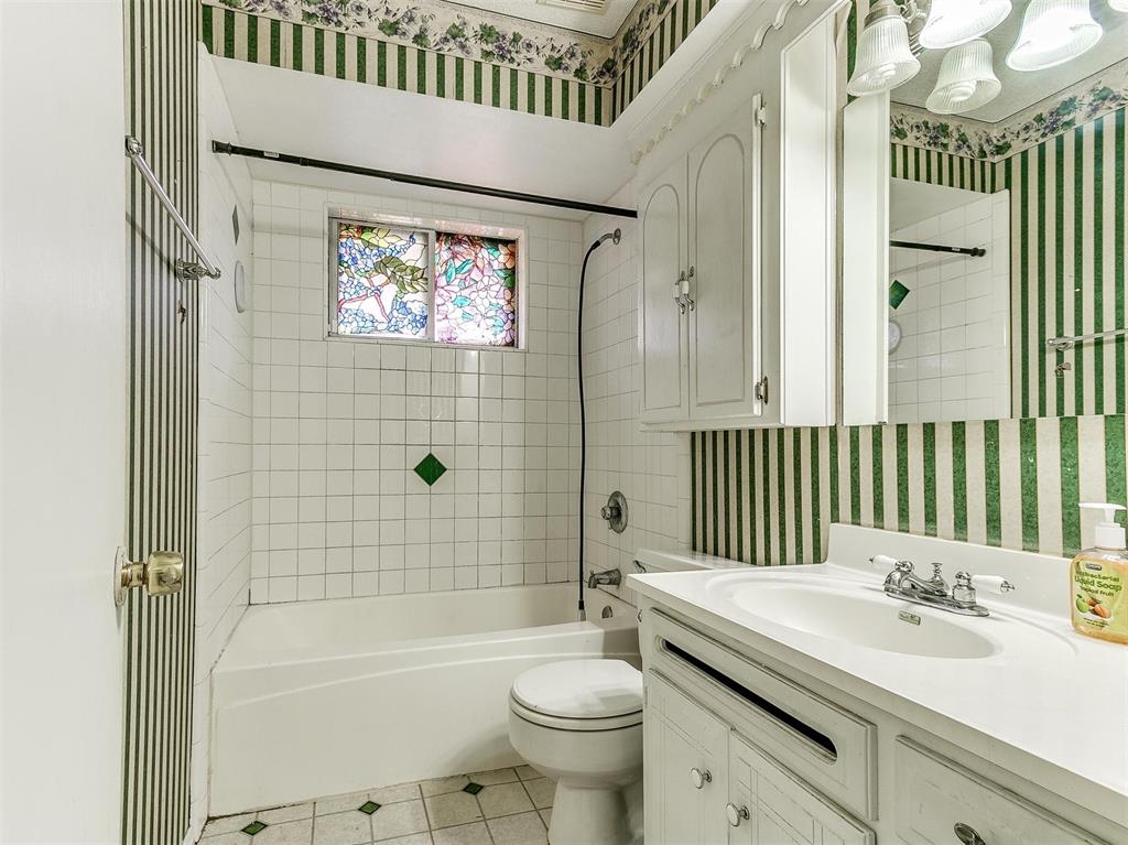 3221 Dentwood Terrace