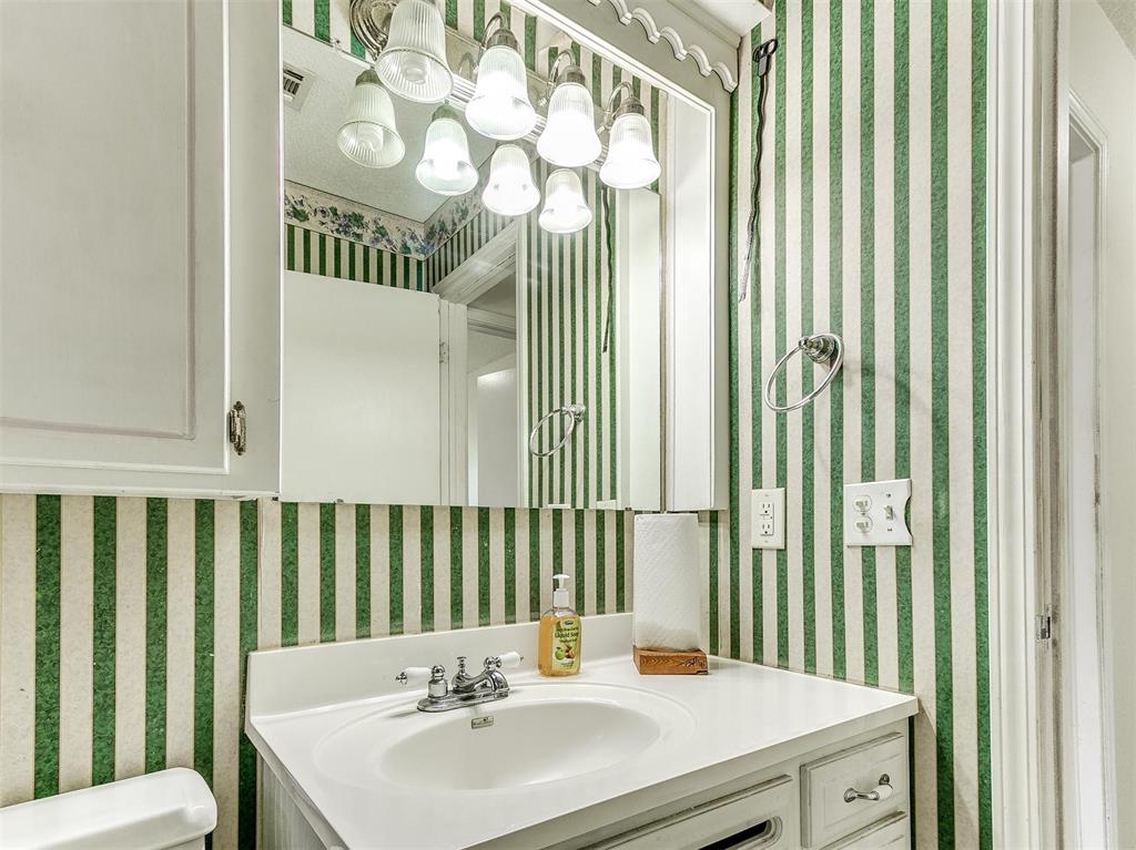 3221 Dentwood Terrace